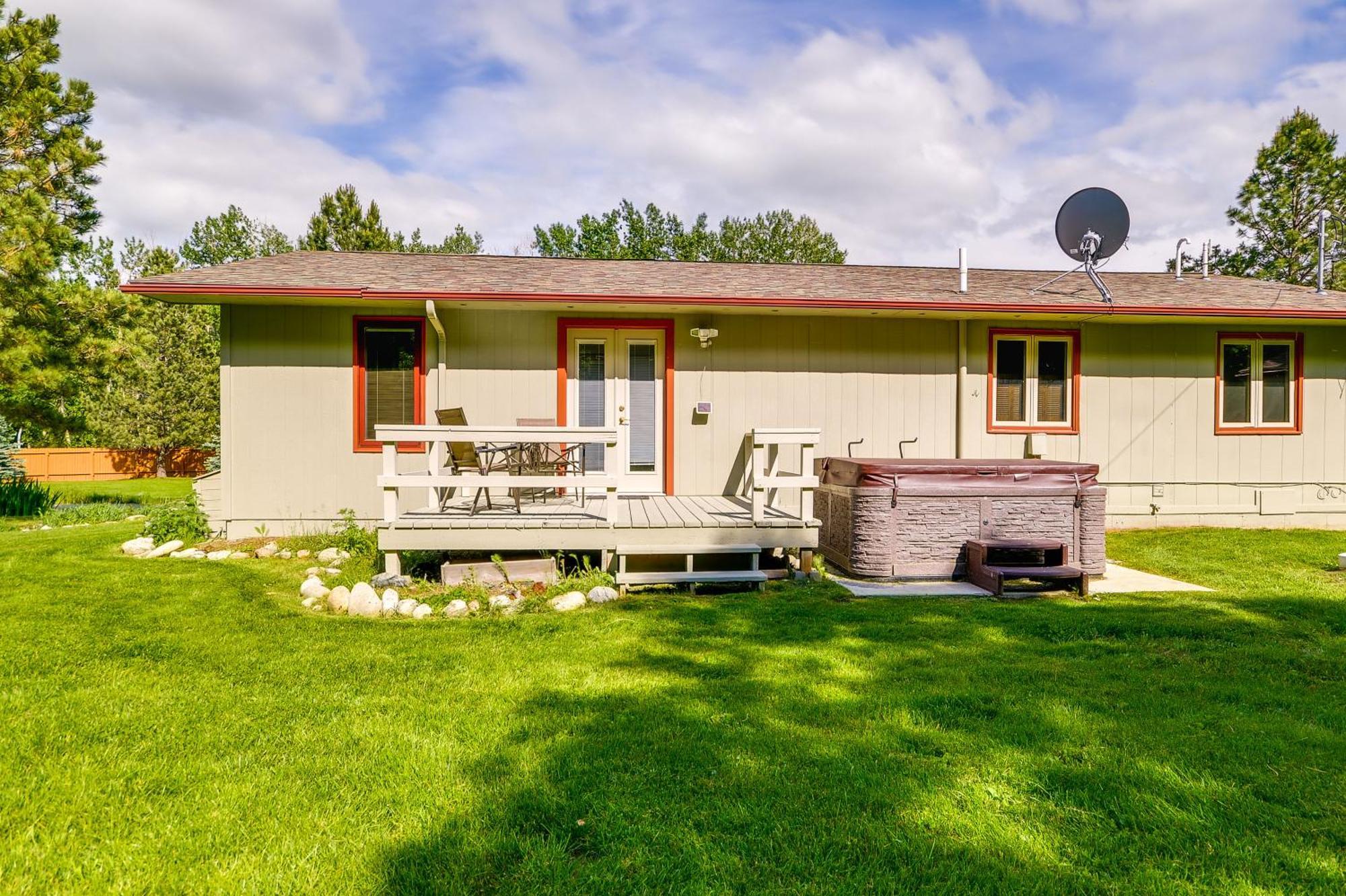 Dog-Friendly Red Lodge Home With On-Site Pond! Bagian luar foto